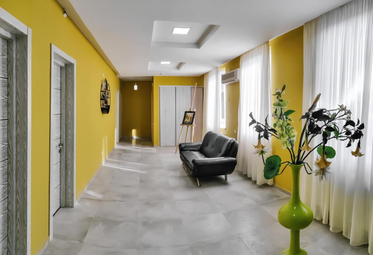 Westay Hotel Tbilisi Exterior foto